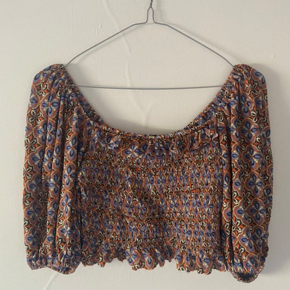 Urban Outfitters top - ACCEPTING OFFERS - Picture 1 of 2